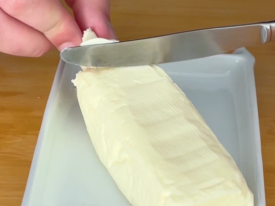 Ingredientes de Mantequilla casera con nata: ¿sale más barata que comprarla?