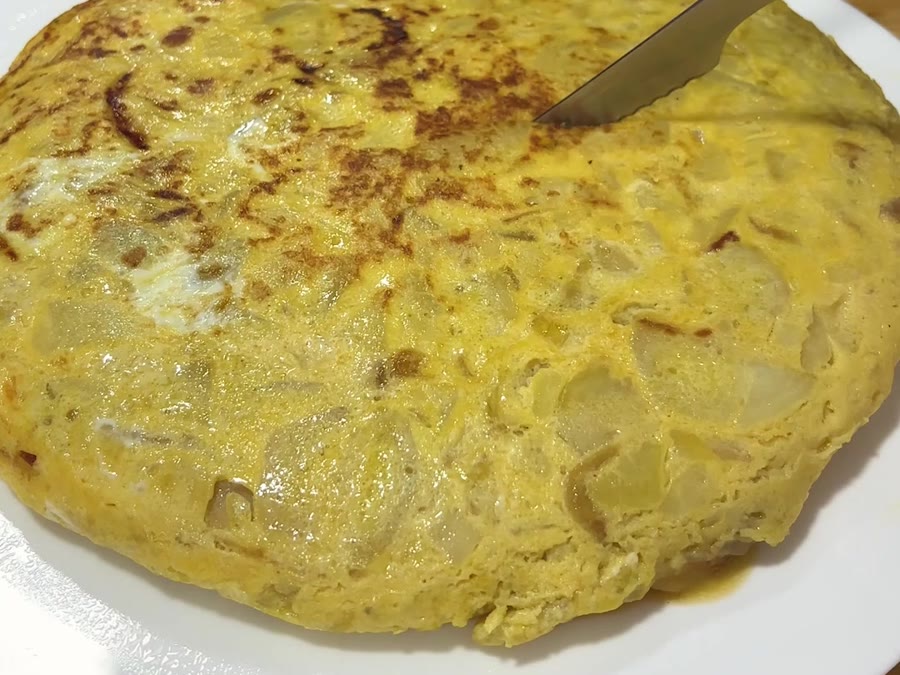 Tortilla de patata (el debate no es la cebolla)